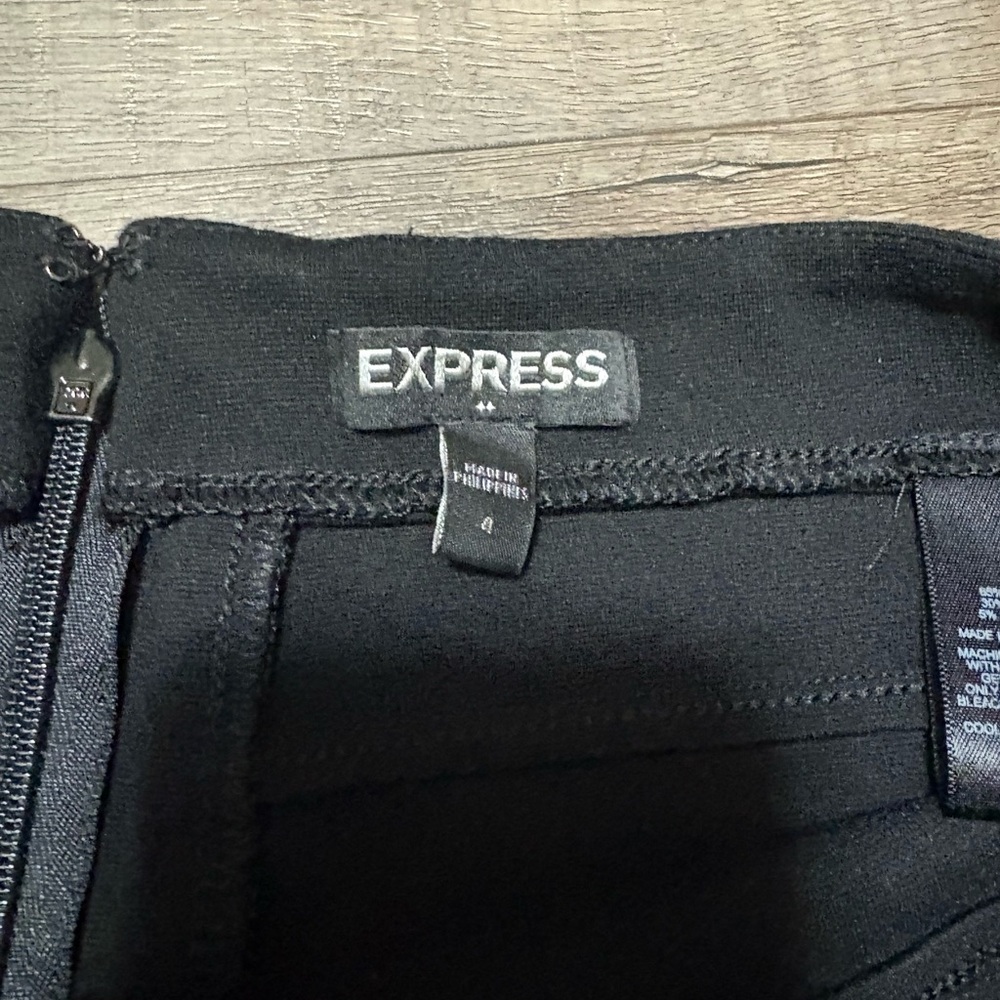Express skirt